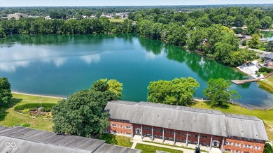 Welcome to this charming 3 bedroom, 2 bath condo offering - photo 39