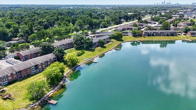 Welcome to this charming 3 bedroom, 2 bath condo offering - photo 41