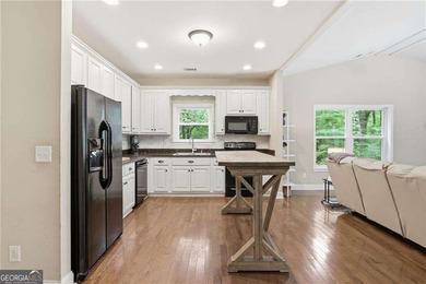 Nestled on a private lot in the quiet Lake Allatoona community - photo 13