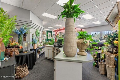 Well-established and highly respected florist and gift shop with