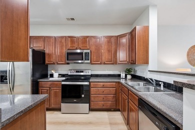 Welcome to 3065 Sugarberry Lane - priced below market value and - photo 7