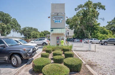 Excellent developers opportunity. This Commercial property is - photo 18