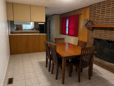 Opportunity awaits in this 3-bedroom, 2-bath home offering 1,331 - photo 3