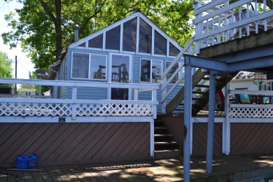 Main Lake Cottage - Lake Home For Sale in Monticello, Indiana