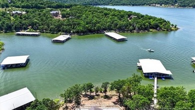 EUFAULA LAKEFRONT LUXURY LIVING STARTS HERE Nestled in the - photo 4