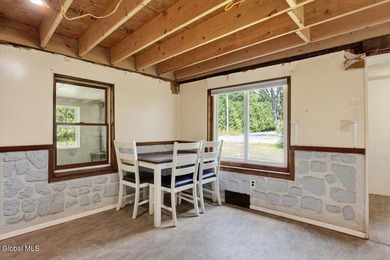Bring your vision and make this charming 1928 bungalow your own! - photo 11