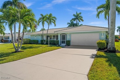 Cape Coral Lakes Area Home Sale Pending in Cape Coral Florida