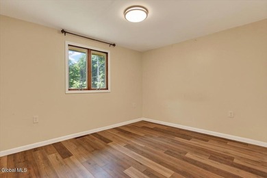 Bring your vision and make this charming 1928 bungalow your own! - photo 23