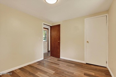 Bring your vision and make this charming 1928 bungalow your own! - photo 24