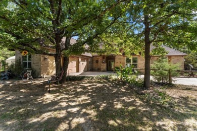 Lake Home For Sale in Kerens, Texas