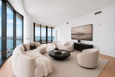 Discover sophisticated waterfront living at UNA Residences in - photo 3