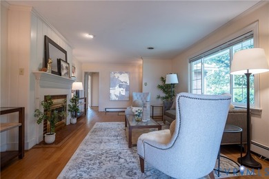 A special opportunity in Westover Farms! Built for and - photo 5