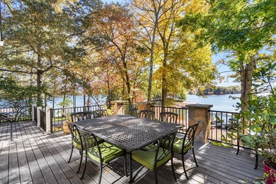 Luxury Living on Lake Chatuge in Heather's Cove! Experience the - photo 5