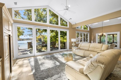 Luxury Living on Lake Chatuge in Heather's Cove! Experience the - photo 8