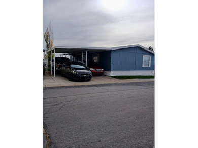 Welcome to this beautifully maintained mobile home in North - photo 3