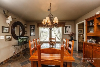 A Horse Lover's Paradise - Live, Ride, and Relax All in One