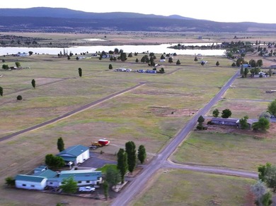 This is a rare lake unit 4 lot will power, water and sewer - photo 13