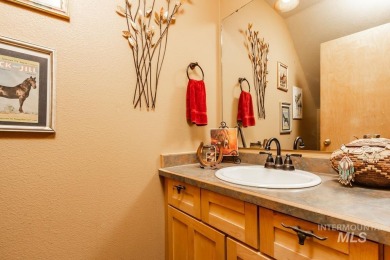 A Horse Lover's Paradise - Live, Ride, and Relax All in One