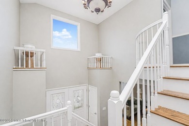 Welcome to this well maintained two-family detached side hall - photo 22