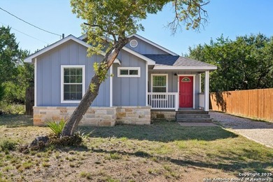 Lake Medina Home For Sale in Bandera Texas