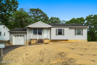 Deer Head Lake Home Sale Pending in Forked River New Jersey