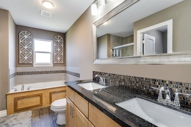 This stunning 5-bedroom, 3-bathroom home offers all the upgrades - photo 12