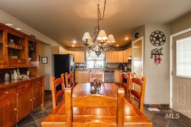 A Horse Lover's Paradise - Live, Ride, and Relax All in One