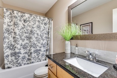 This stunning 5-bedroom, 3-bathroom home offers all the upgrades - photo 15