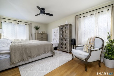 Welcome to River View Terrace...desirable well maintained - photo 16