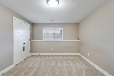 This stunning 5-bedroom, 3-bathroom home offers all the upgrades - photo 20