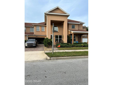 (private lake, pond, creek) Home For Sale in New Smyrna Beach Florida