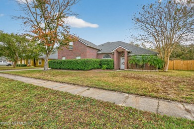 (private lake, pond, creek) Home For Sale in Orange Park Florida