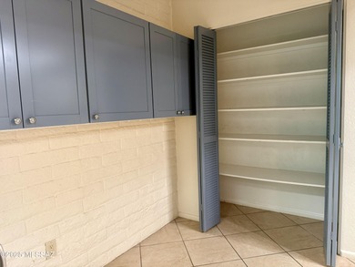 Set in one of central Tucson's most well-regarded townhome
