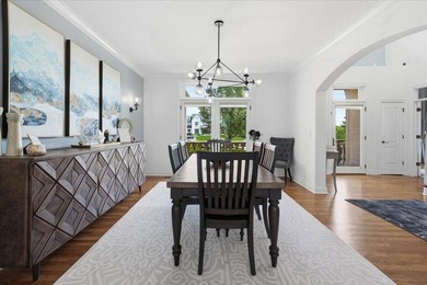 Timeless elegance defines this stately all-brick residence - photo 21