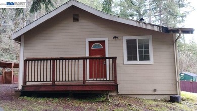 REO. Price reduced to $204,900. OFFERS DUE by July 27, 2026 - photo 2