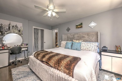 Welcome to this beautiful raised ranch located on a quiet street - photo 22
