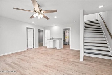 New Construction with lake views!!! Experience luxury living in - photo 35