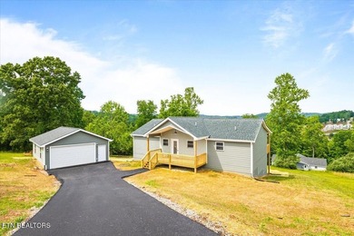 New Construction with lake views!!! Experience luxury living in - photo 50