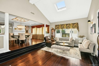 Surprisingly Spacious and Expanded Ranch in Sayville - Updated - photo 6