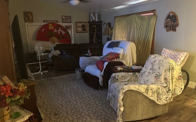 ENDLESS POSSIBILITIES! Seller willing to help with closing costs - photo 17