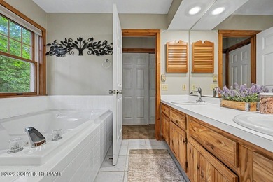 Located in the prestigious Pinecrest Lake Golf Country Club - photo 45