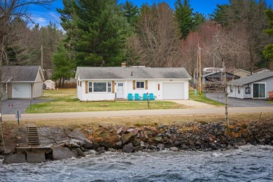Rare opportunity to own the waterfront with an amazing sunset - photo 1