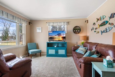 Rare opportunity to own the waterfront with an amazing sunset - photo 2