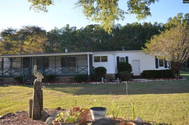 Great 3 bed 2 bath lake front home with nice kitchen cabinets - photo 7