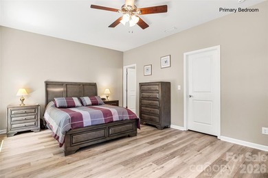 Are you looking for a waterfront home with serene lake and golf - photo 13