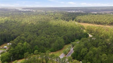 Located in the sought-after Martyn Woods community, this 5 - photo 21