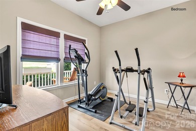 Are you looking for a waterfront home with serene lake and golf - photo 22
