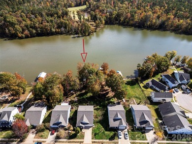 Are you looking for a waterfront home with serene lake and golf - photo 29