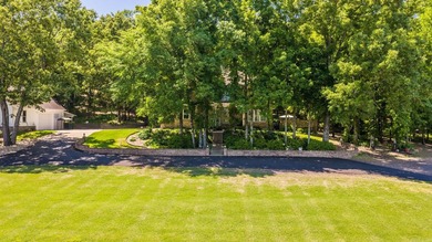 Truly exceptional private estate where luxury living meets - photo 2
