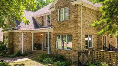 Truly exceptional private estate where luxury living meets - photo 5